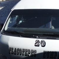 Denuncian cierre de escuelas en sierra de Guerrero por ataque a Urban; profesora fue herida