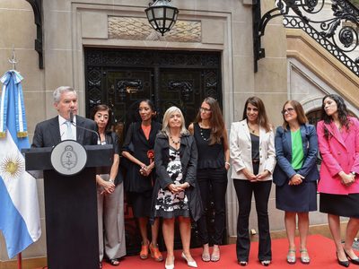 Otra baja en el Gobierno nacional: renunció una funcionaria de la Cancillería