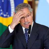 Solá reconoció que el gobierno de Maduro "es autoritario"