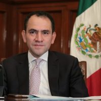 AMLO destaca papel de Arturo Herrera por asumir junta en FMI y BM