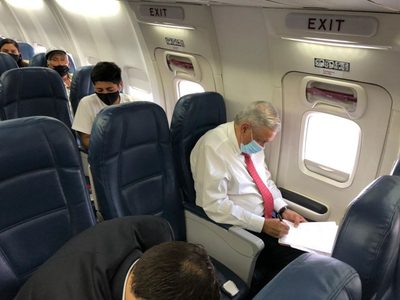 López Obrador gastó 18 veces menos en su viaje a EEUU que Peña Nieto