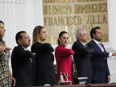 Entre porras y reclamos por la inseguridad, Sheinbaum rinde su primer informe