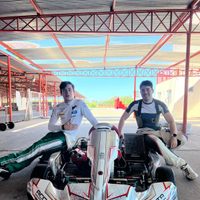 El ídolo de los más chicos: el cariñoso gesto de Franco Colapinto con los niños en el Kartódromo