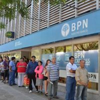 Comenzó el cronograma de pagos a estatales y jubilados