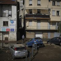 Francia: fuertes lluvias causan daños, cortes de energía y las peores inundaciones en décadas