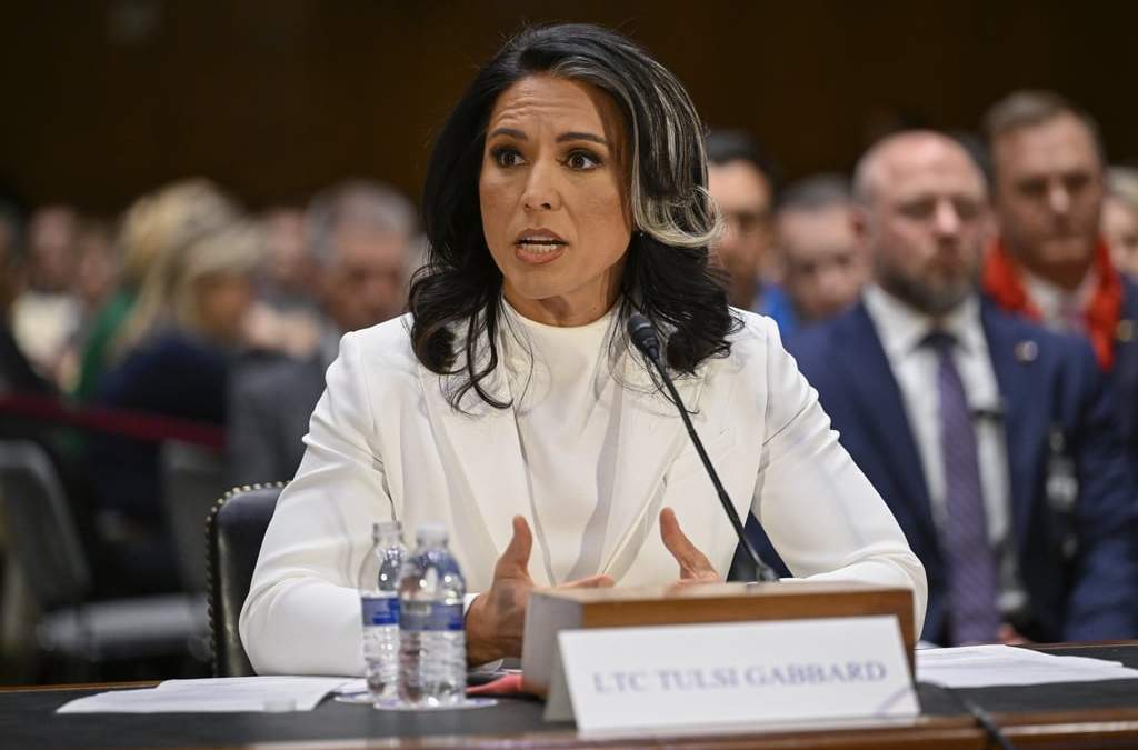 Tulsi Gabbard en su comparecencia ante la Comisión de Inteligencia del Senado el 30 de enero del 2025