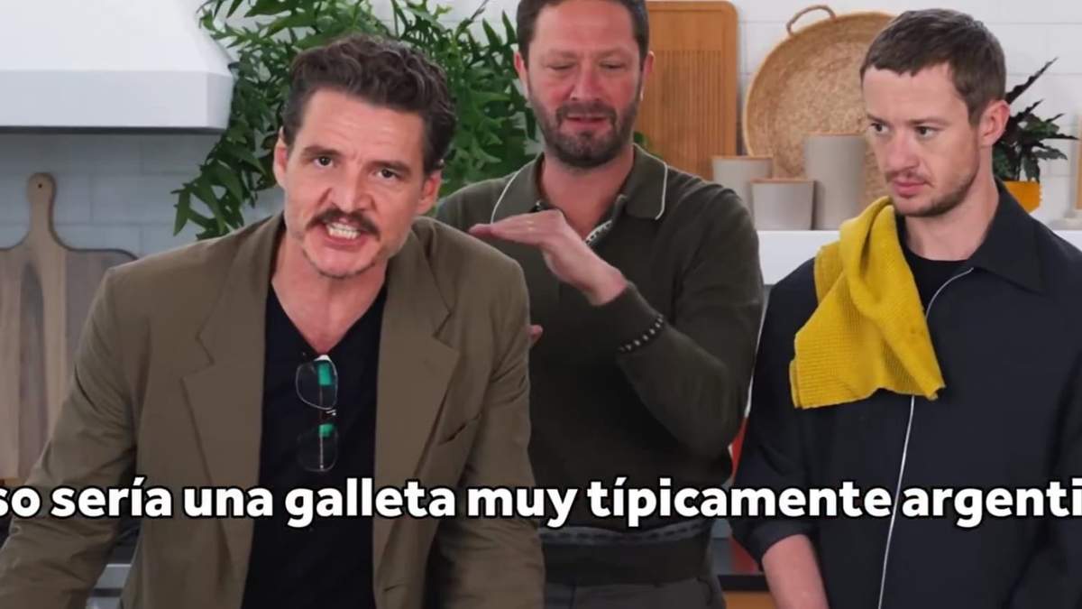 La reacción de Pedro Pascal al oír que el alfajor es chileno