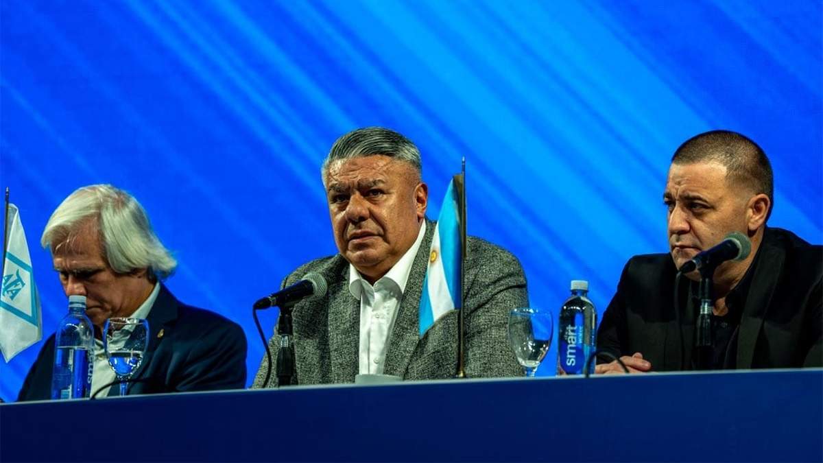 Chiqui Tapia sacó una universidad.