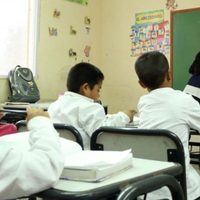 Proponen crear un plus salarial para "premiar" a docentes con alta tasa de asistencia