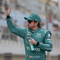 Probó su auto: Fernando Alonso sumó sus primeros kilómetros con el nuevo Aston Martin