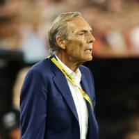 Se pierde el próximo partido: un jugador de Boca salió lesionado del partido contra el Bayern Múnich