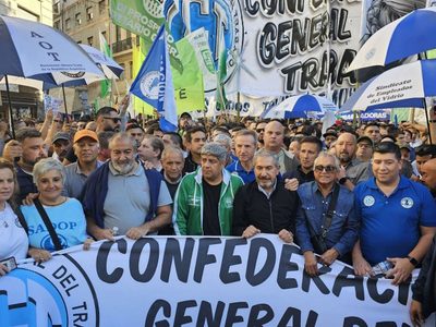 En medio de críticas, la CGT realiza su segundo paro contra las medidas de Javier Milei