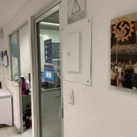 Sigue la polémica en redes por imagen nazi en sucursal de Volkswagen