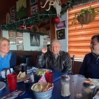 AMLO llega a Villa Ahumada, Chihuahua, para comer los “suculentos” burritos