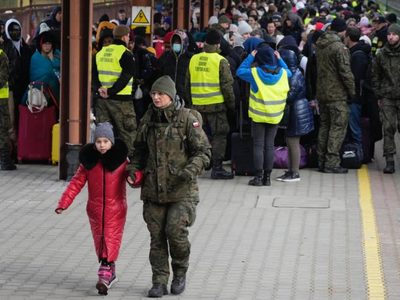 ACNUR reporta más de 100 millones de refugiados en el mundo