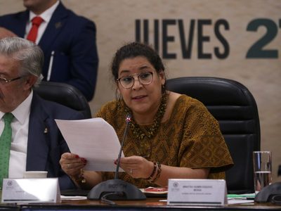Ministra Lenia Batres arremete contra el PJF: sus puertas están cerradas al pueblo, dice