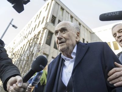 Blatter y Platini enfrentan un nuevo juicio por fraude por el pago de 2 mdd a la FIFA