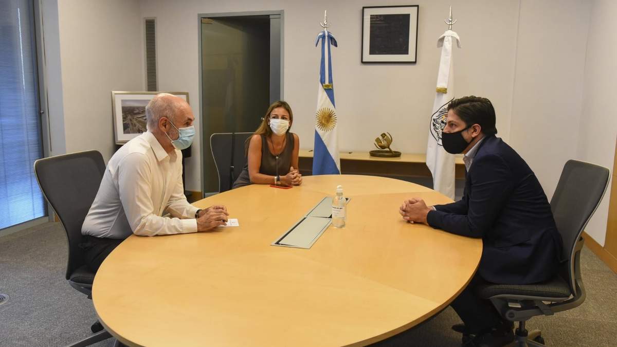 Nicolás Trotta, junto a Horacio Rodríguez Larreta y Soledad Acuña. Fuente: (Twitter)