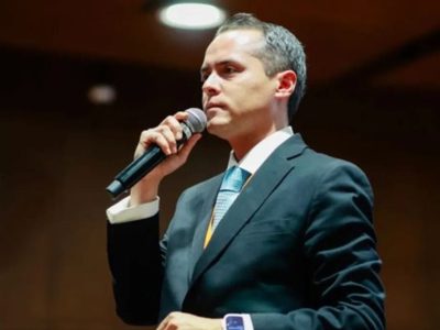 Procesan a exdirector del Registro Civil de Puebla ligado a falsificación de actas a migrantes