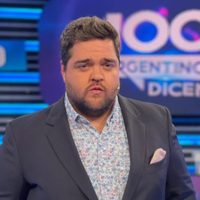 "Muy incómodo": Darío Barassi se sacó en 100 Argentinos Dicen y fue tendencia