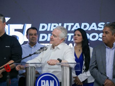 “Como quieran, quiero”, dice Creel sobre el método para 2004; “te tomo la palabra”: Lilly Téllez