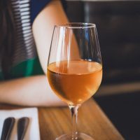 Bodegas de Mallorca elaboran una partida de original vino naranja