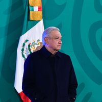 AMLO prepara campaña para defender su reforma eléctrica