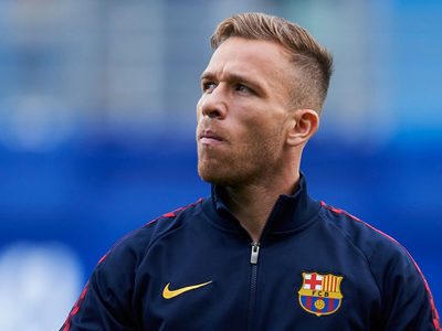 Nuevo conflicto Barcelona-Arthur: los motivos por los que no pudo entrar al Camp Nou