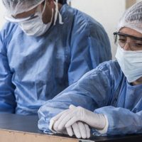 Lamentable: en dos días fallecieron ocho personas por coronavirus en Neuquén
