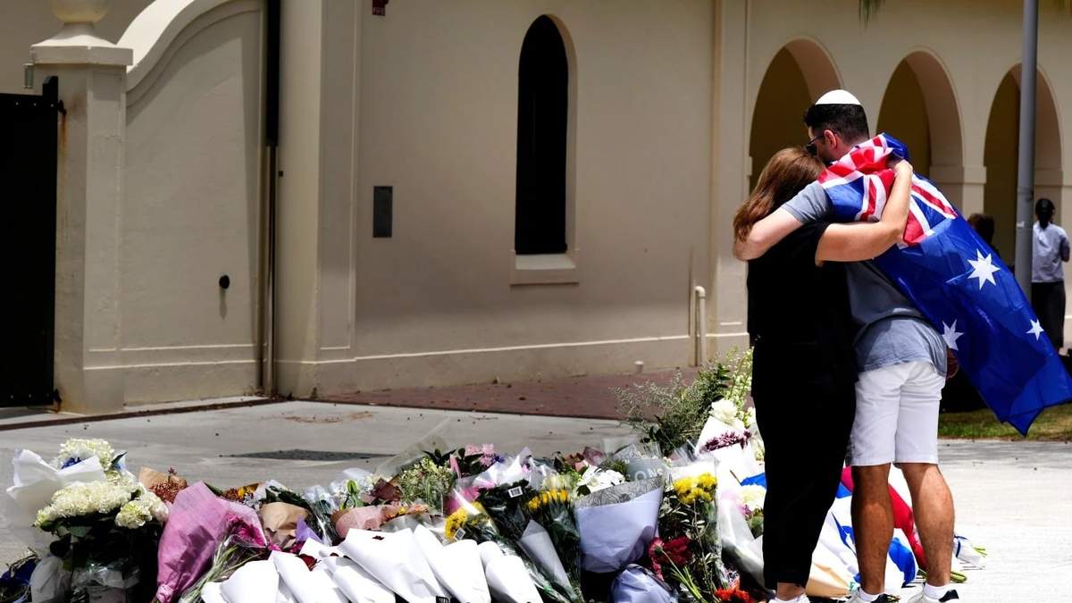 Australia endurecerá las leyes de armas tras la masacre en fiesta judía en playa de Sídney