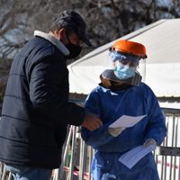 Variante Delta en Neuquén: avanzan en el estudio de los contactos estrechos de las personas contagiadas