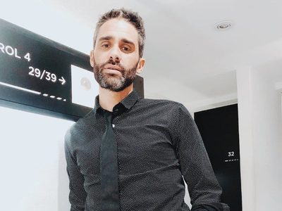 "¡Ya basta!" El Pollo Álvarez no pudo ocultar su enojo y lo manifestó al aire