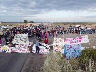 Mientras Salud discute la oferta del Gobierno: hay piquetes en distintos puntos de Neuquén
