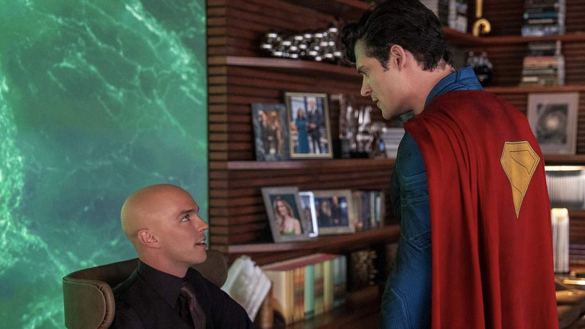 Nicholas Hoult y David Corenswet en Superman