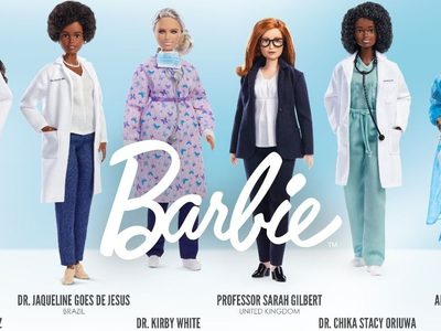 Mattel crea a la Barbie Oxford, en honor a la profesora que desarrolló la vacuna AstraZeneca