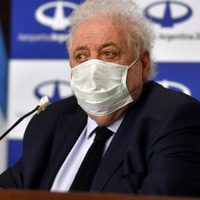 Ginés González García acusó a “alguna indisciplina social” por los brotes de coronavirus