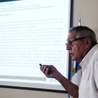Enojado por el apoyo de Badilla a Massa, Elías Sapag renunció a la Junta de Gobierno del MPN