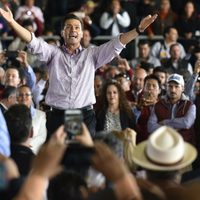 Peña y Eruviel reprochan a quienes 'no tienen memoria” sobre los aciertos del PRI