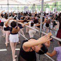 8º Festival Danzatlán concluye con clase masiva en Toluca