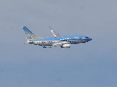 Vacuna rusa: a qué hora aterrizará en Ezeiza el histórico vuelo que trae las primeras dosis