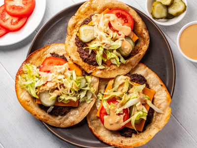 Tacos versión hamburguesa y con rapiditas: disfrutá del domingo con esta receta sencilla, barata y súper deliciosa