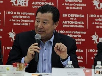 Tribunal colegiado ratifica que cuentas de UAEH se utilizaron para desvío de fondos