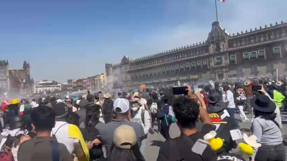Enfrentamientos violentos en el Zócalo de la CDMX