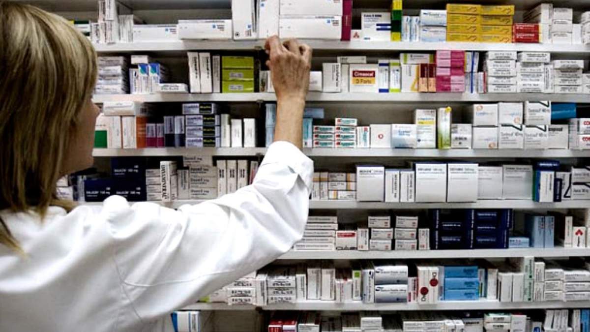 Expendio de medicamentos Fuente: (Twitter)