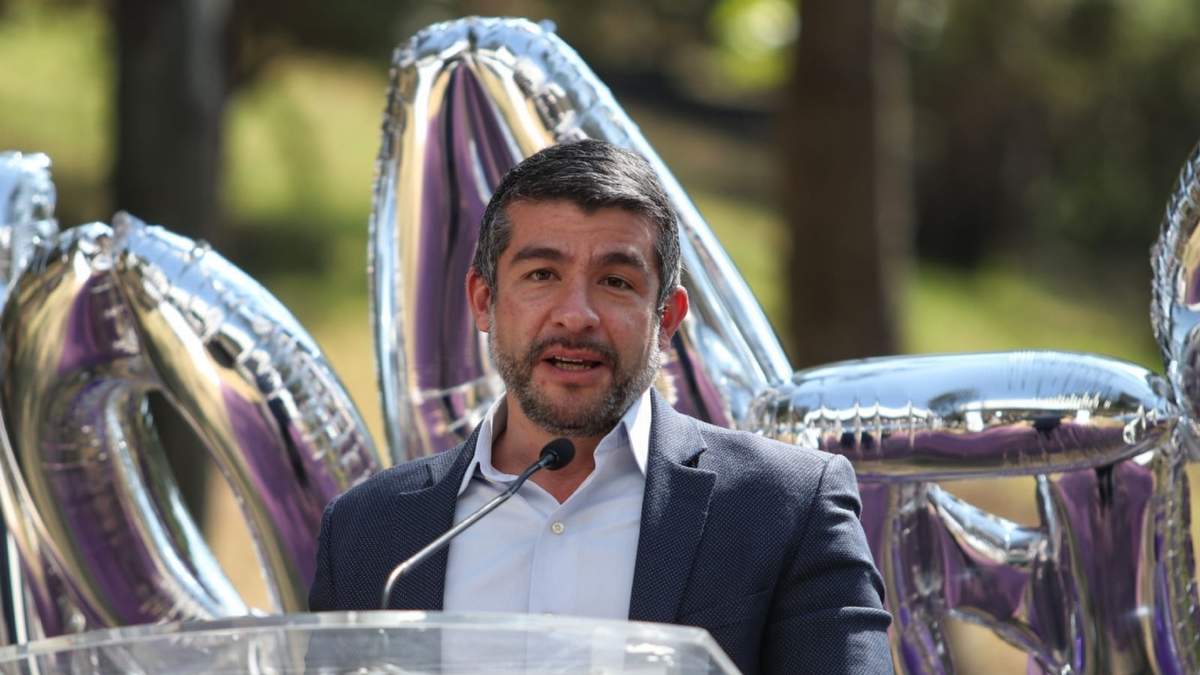 Mauricio Tabe Echartea, alcalde de Miguel Hidalgo en el evento por los 10 Años del Presupuesto Participativo” en la Barranca de Barrilaco