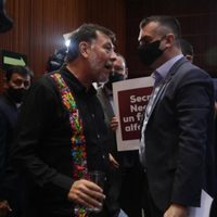 Triana llama “Chagoleón legislativo” a Fernández Noroña y ambos riñen en comparecencia de Bartlett