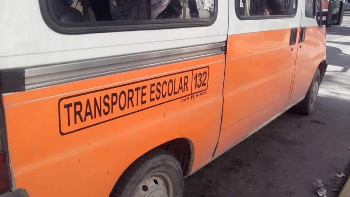 Transporte escolar de Andacollo. Fuente: (Twitter)