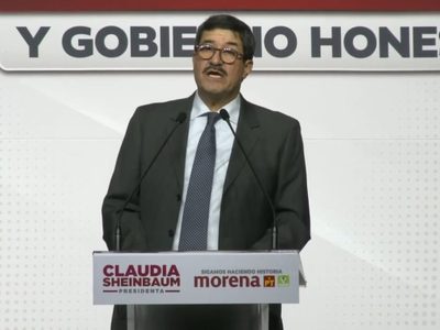 Javier Corral descarta afiliarse a Morena