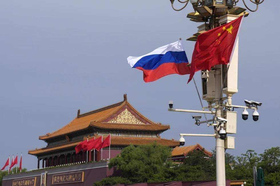China rechaza las demandas de Estados Unidos de dejar de comprar petróleo ruso e iraní