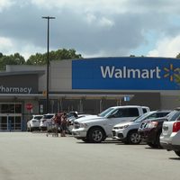 Walmart retira jugo de manzana debido a niveles de arsénico